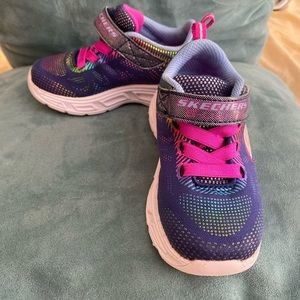 Skechers Lights Sneakers in toddler girl size 8